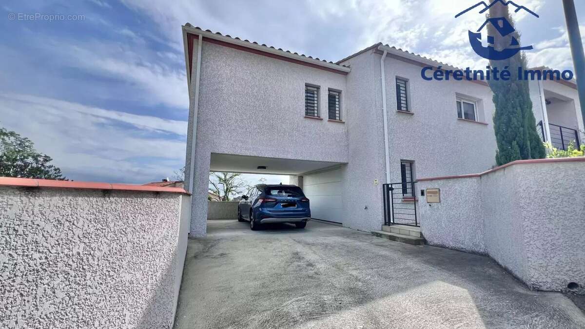 Maison à CERET