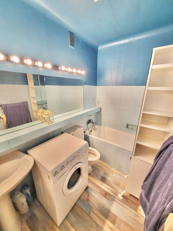 Appartement à AURONS