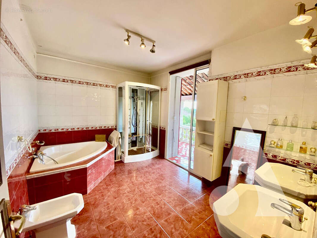 Maison à DRAGUIGNAN