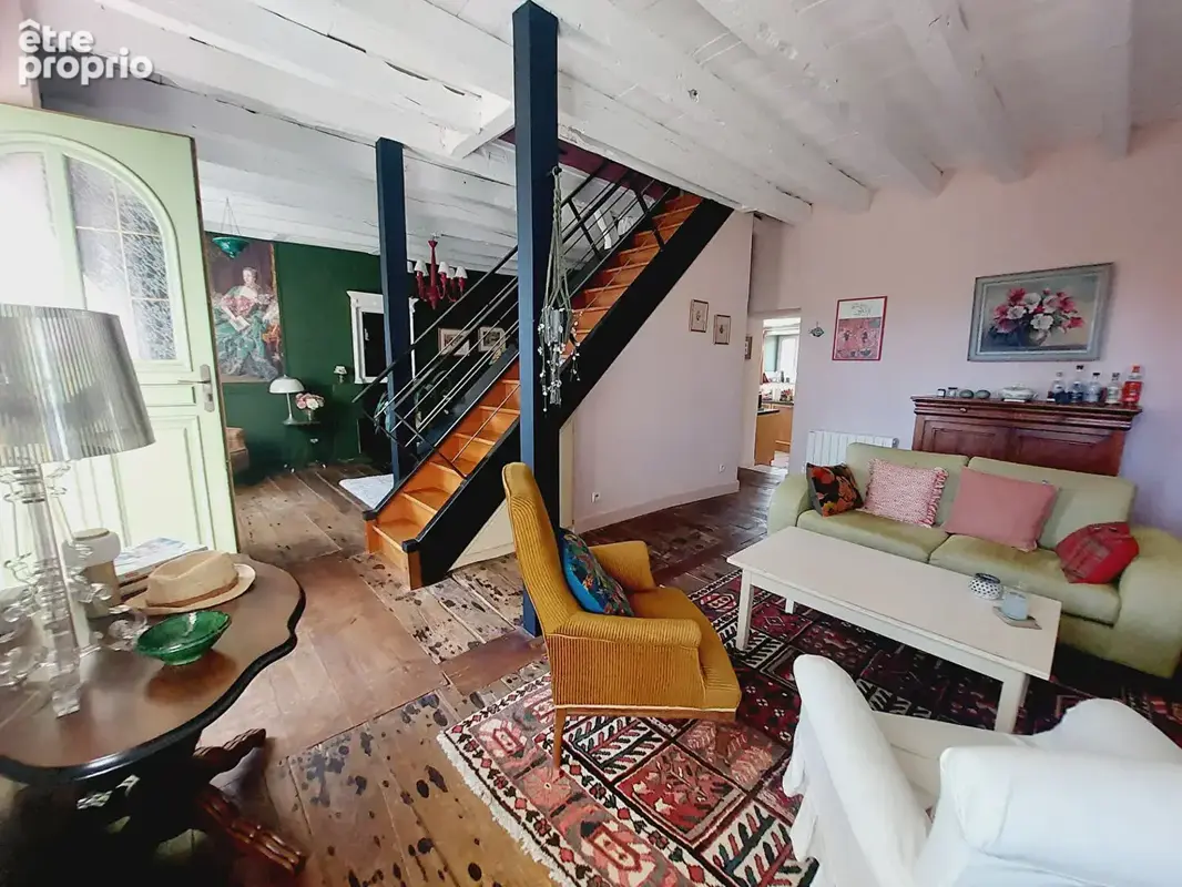 Maison Montreuil Le Gast 8 pièce(s) 129 m2 - photo 2