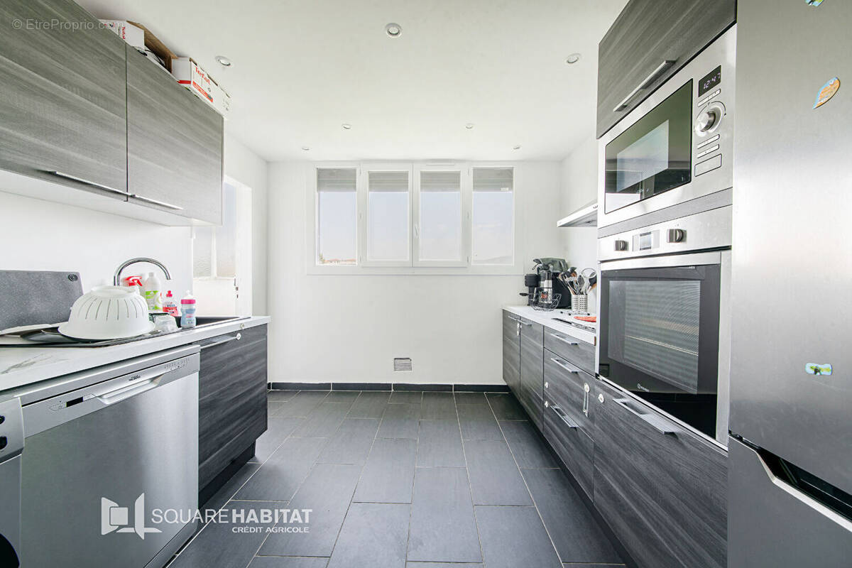 Appartement à MARSEILLE-13E