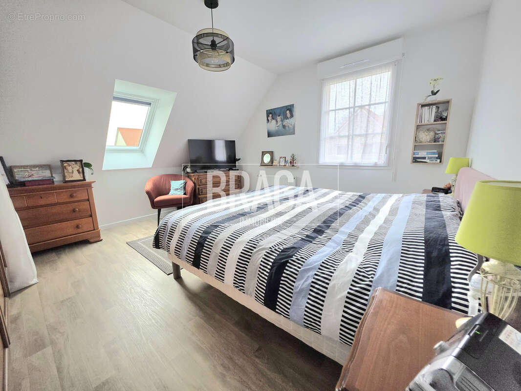 Appartement à SAINT-MARTIN-BOULOGNE