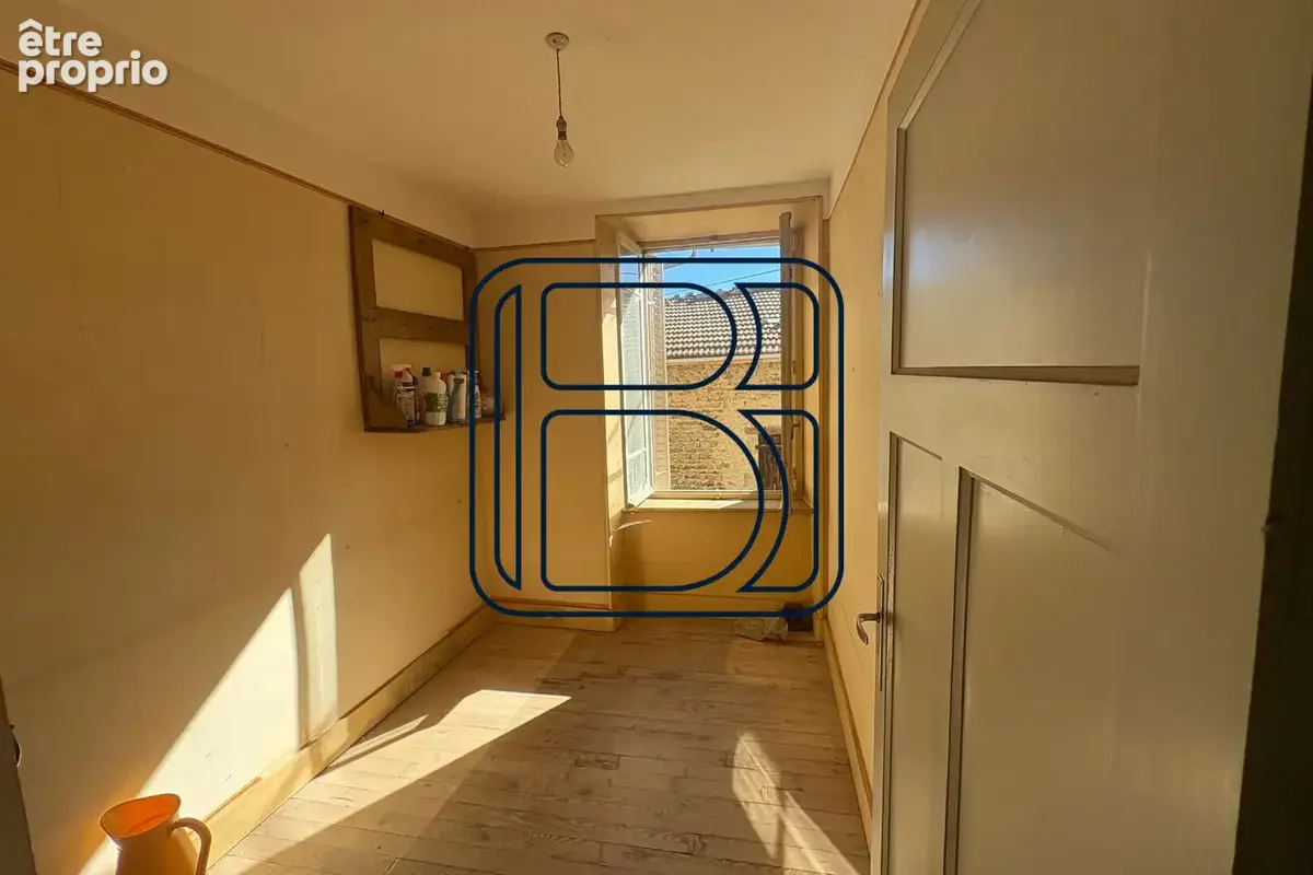 Maison 11 pièces 194 m² à vendre à Ambert (63600) - photo 5