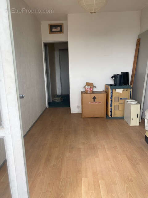 Appartement à VILLENEUVE-LA-GARENNE