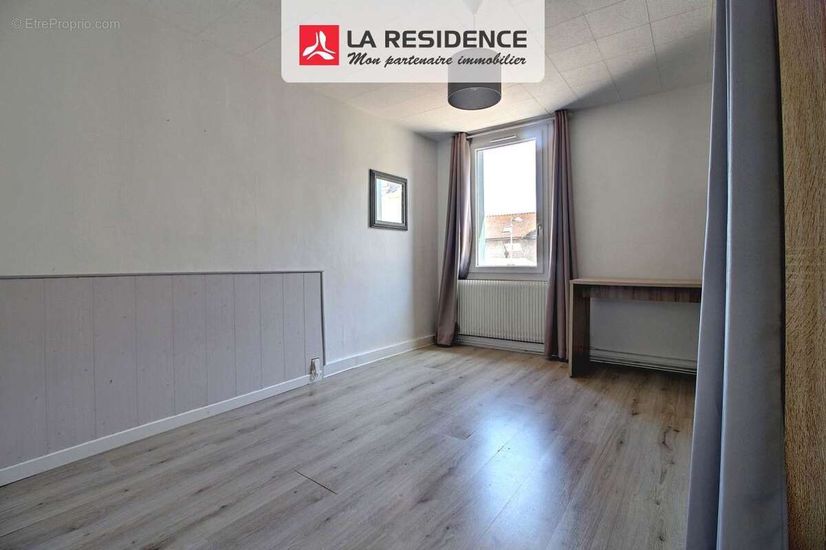 Maison 77 m² à Saint-Etienne-Du-Rouvray  - photo 3