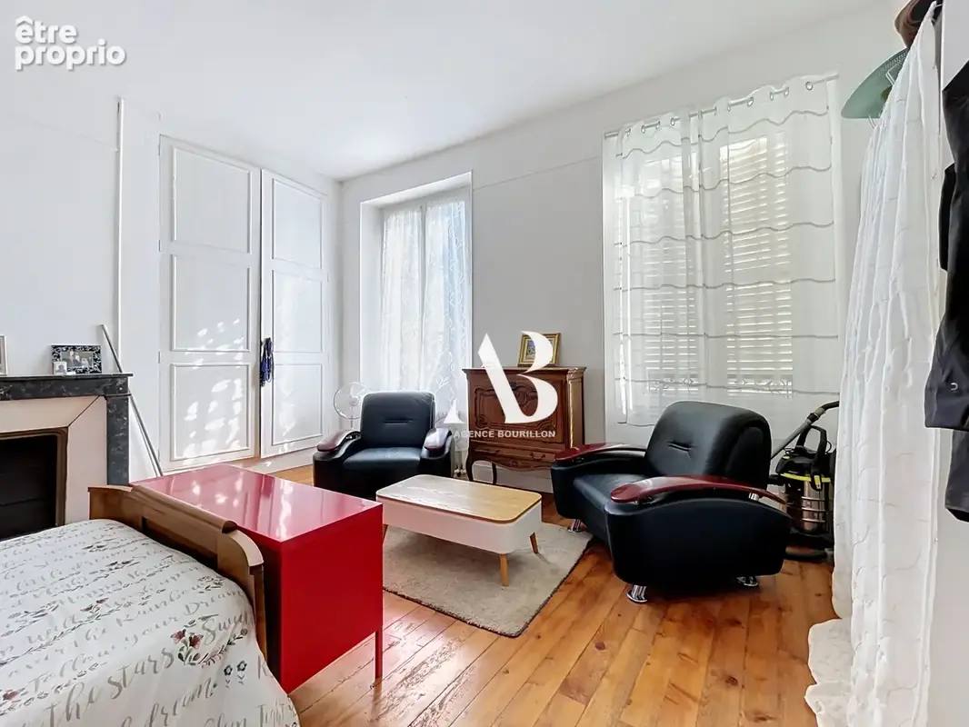 Nangis centre, maison de maitre en parfait état d'entretien - photo 12