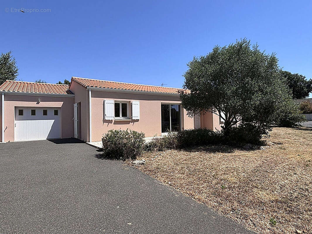 Maison à CHAURAY