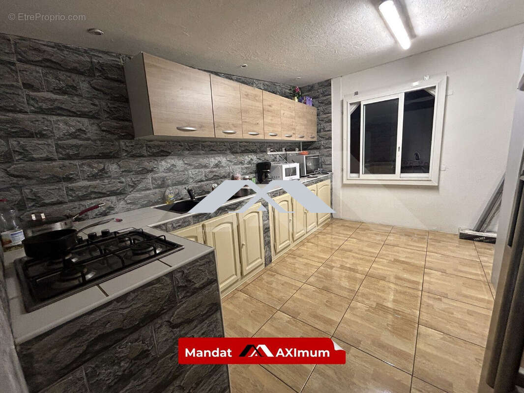 Maison à BRAS-PANON