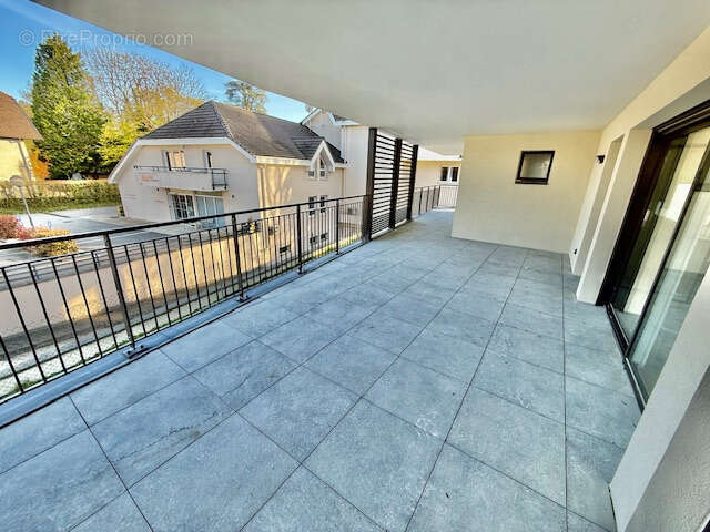 Appartement à FERNEY-VOLTAIRE