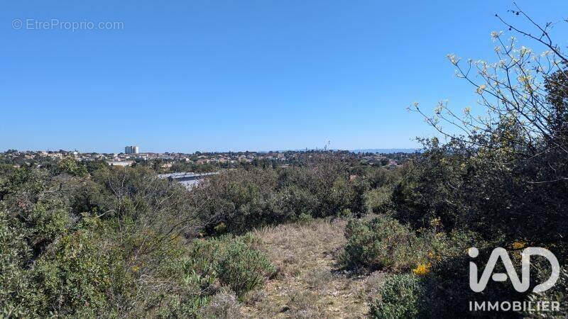 Photo 1 - Terrain à VILLENEUVE-LES-AVIGNON