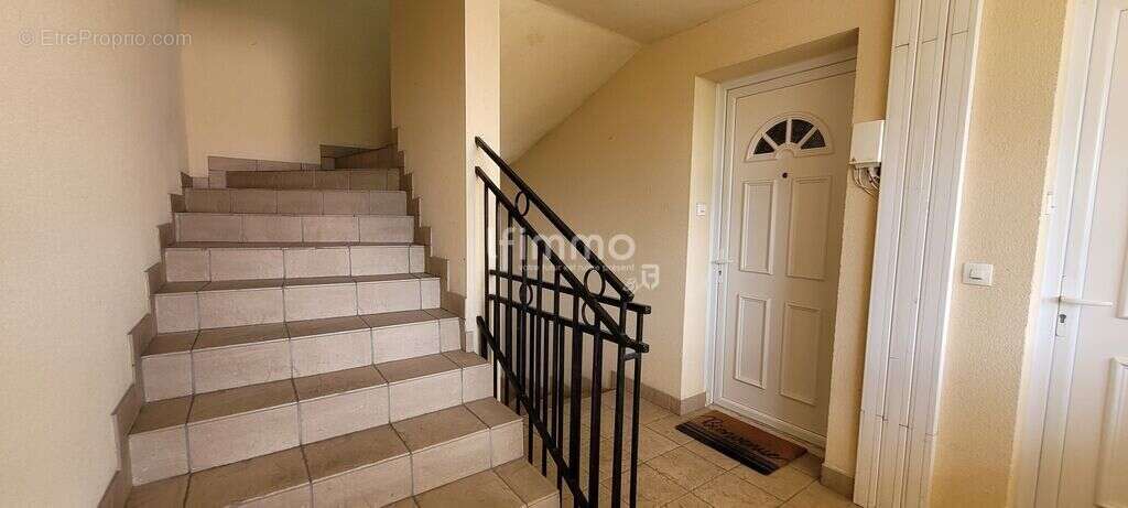 Appartement à COUBRON