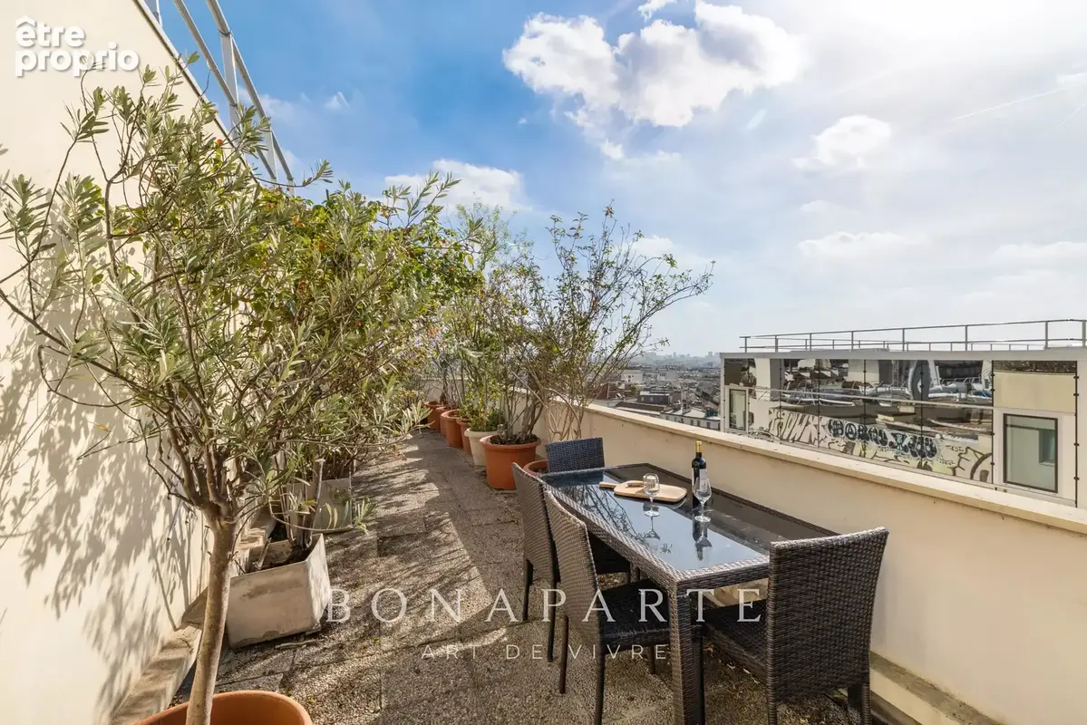 Paris xixe – belleville – dernier étage - rooftop de 92 m² avec terrasse de 68 m² - photo 6