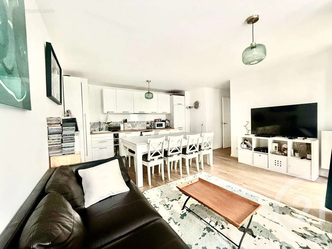 Appartement à CLICHY