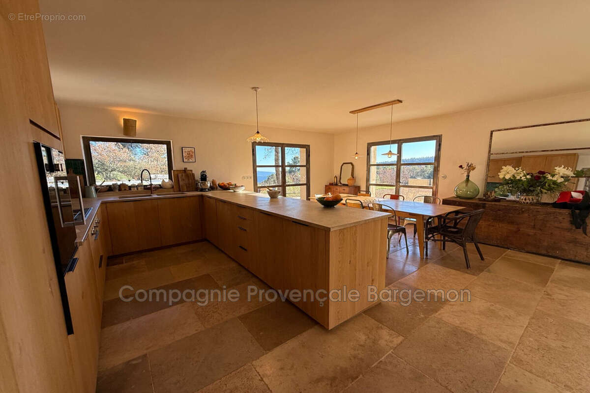 Maison à BARGEMON