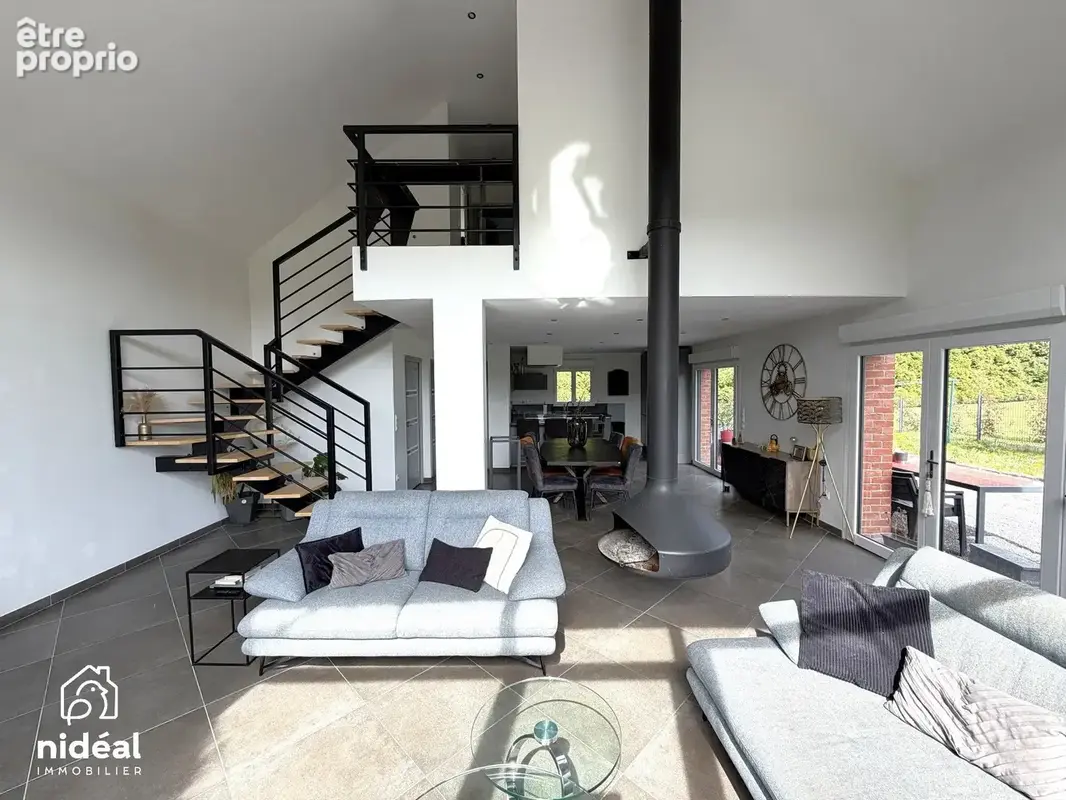 Maison 95 m² à Maubeuge  - photo 2