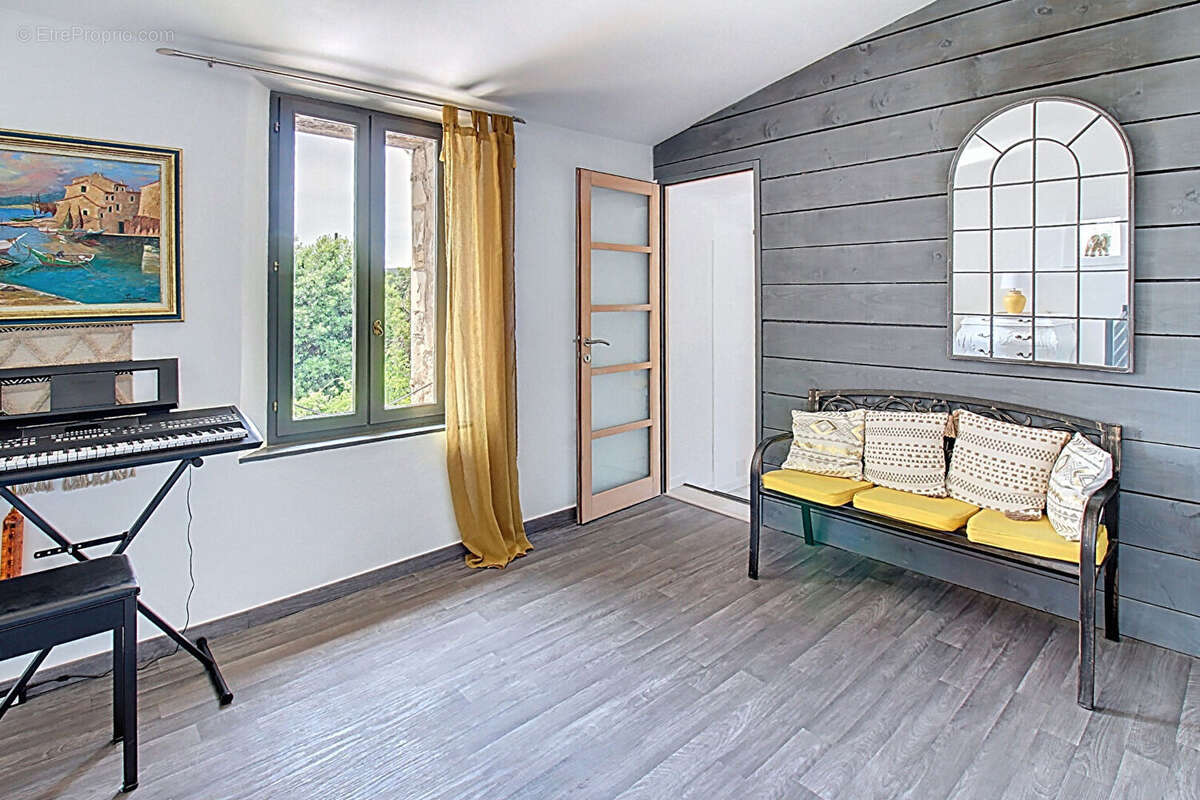 Maison à DRAGUIGNAN