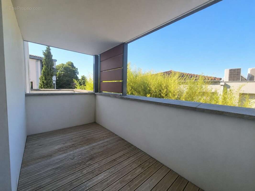 Appartement à SAINT-ORENS-DE-GAMEVILLE