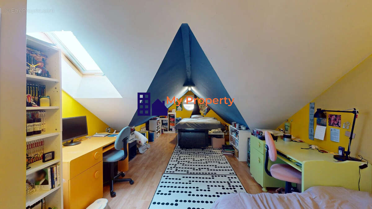 Appartement à HOUILLES