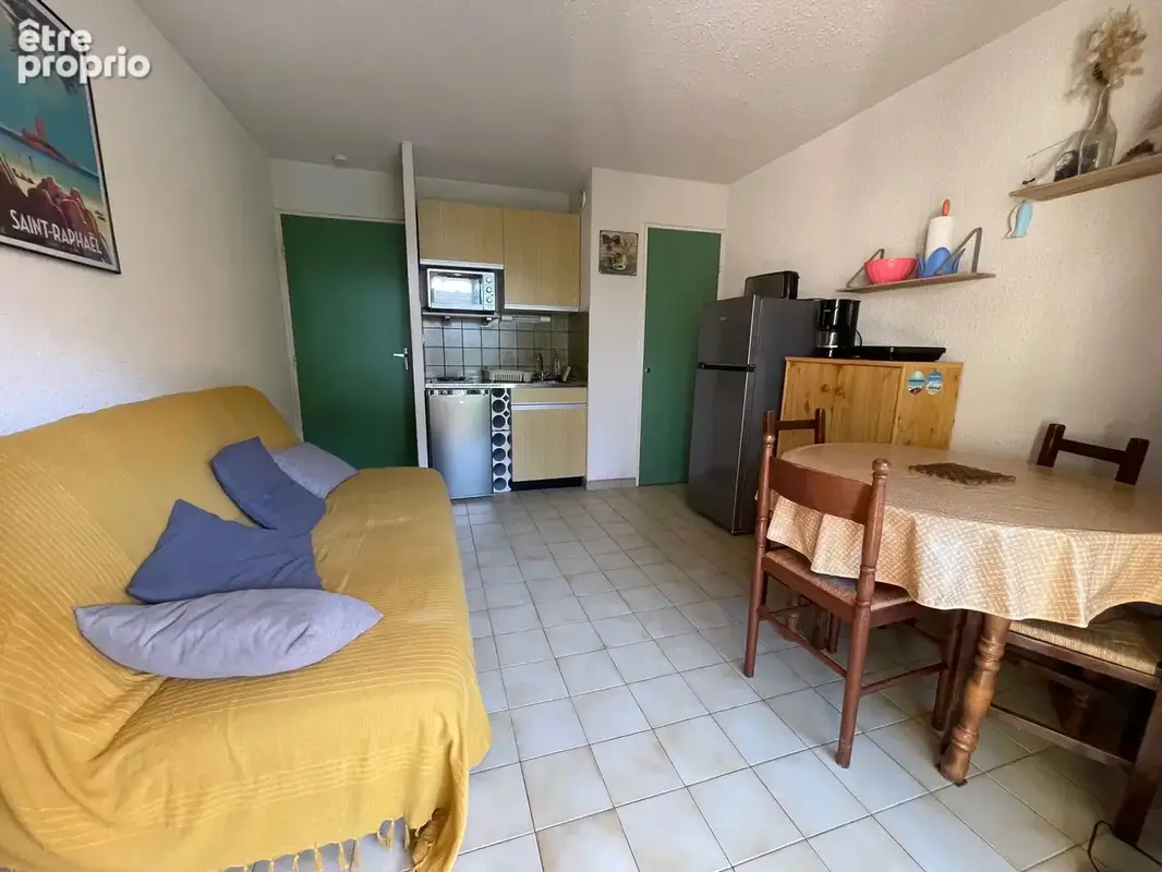 Appartement 2 pièces Saint Raphael Plage - photo 4