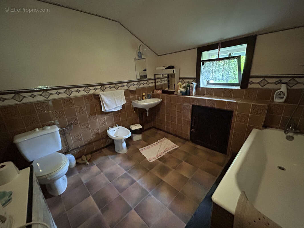 Maison à SAINT-CLAUD