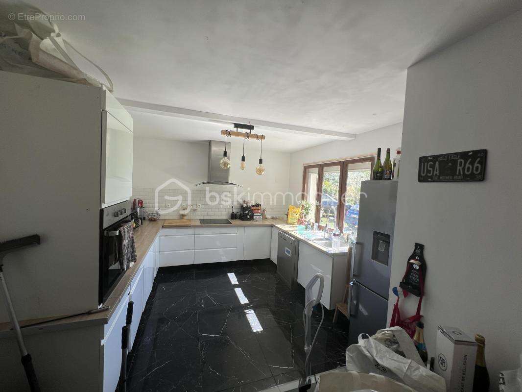 Belle maison 121 m2 de plain-pied avec tres grand jardin de 4500m2 - photo 9