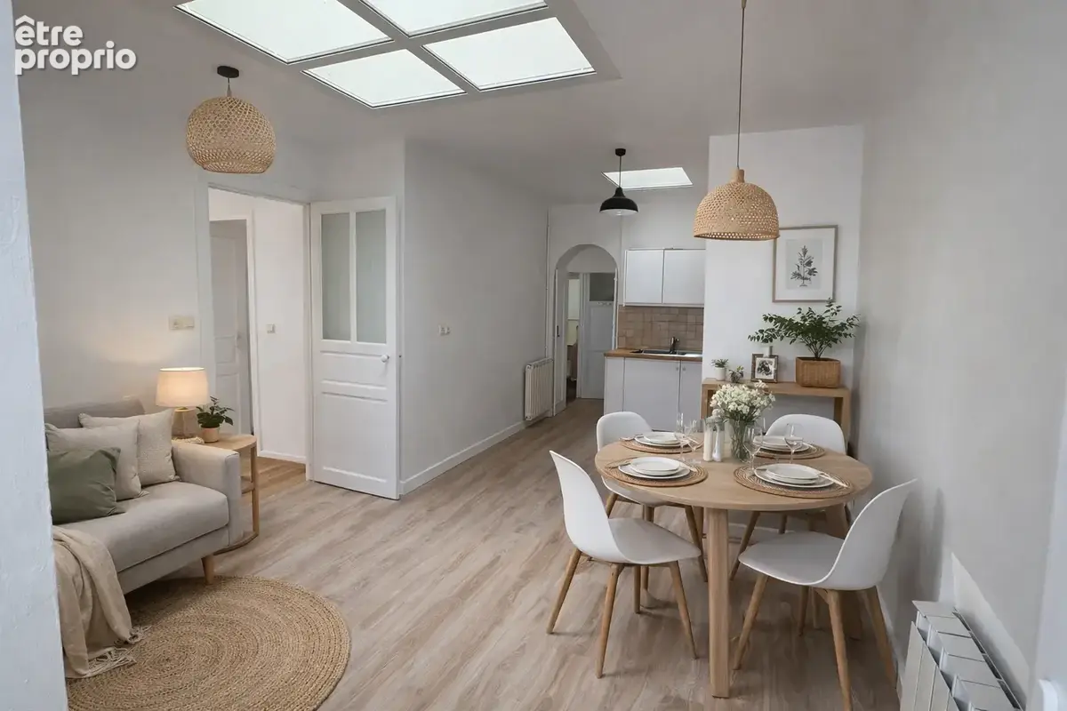 Salon moderne avec cuisine ouverte