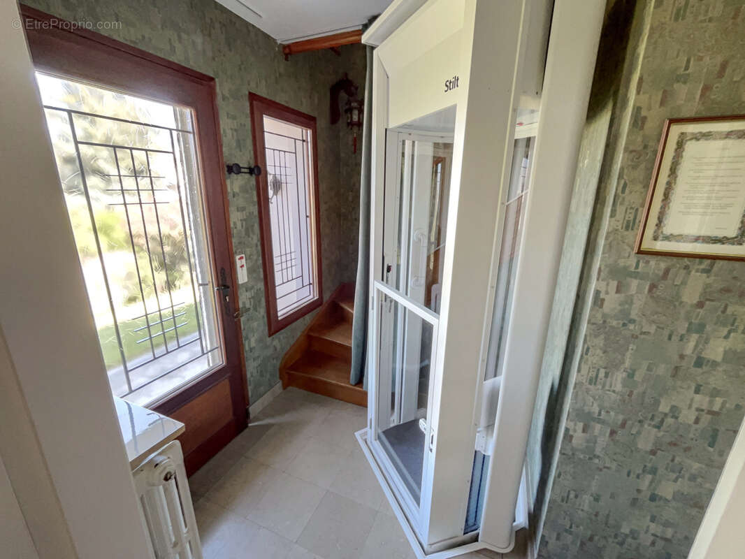 Nouveauté en exclusivité   maison familiale dans un quartier calme et recherché - photo 9