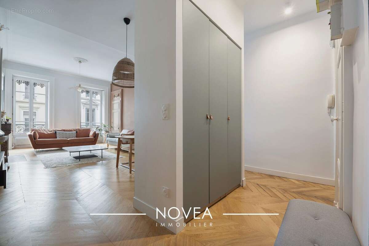 Appartement à LYON-6E