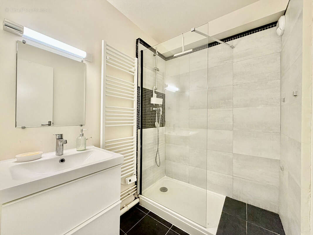 Appartement à MONTIGNY-LE-BRETONNEUX