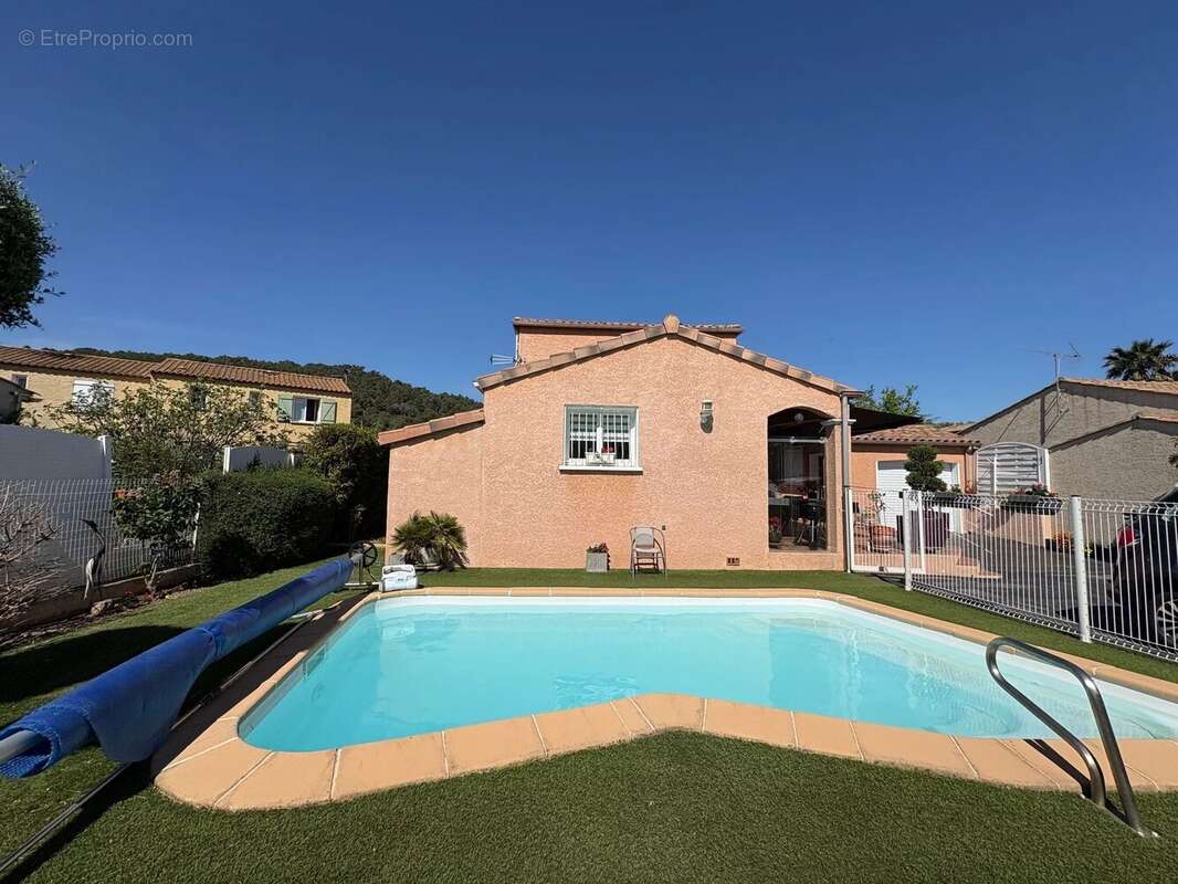 Maison à ARMISSAN
