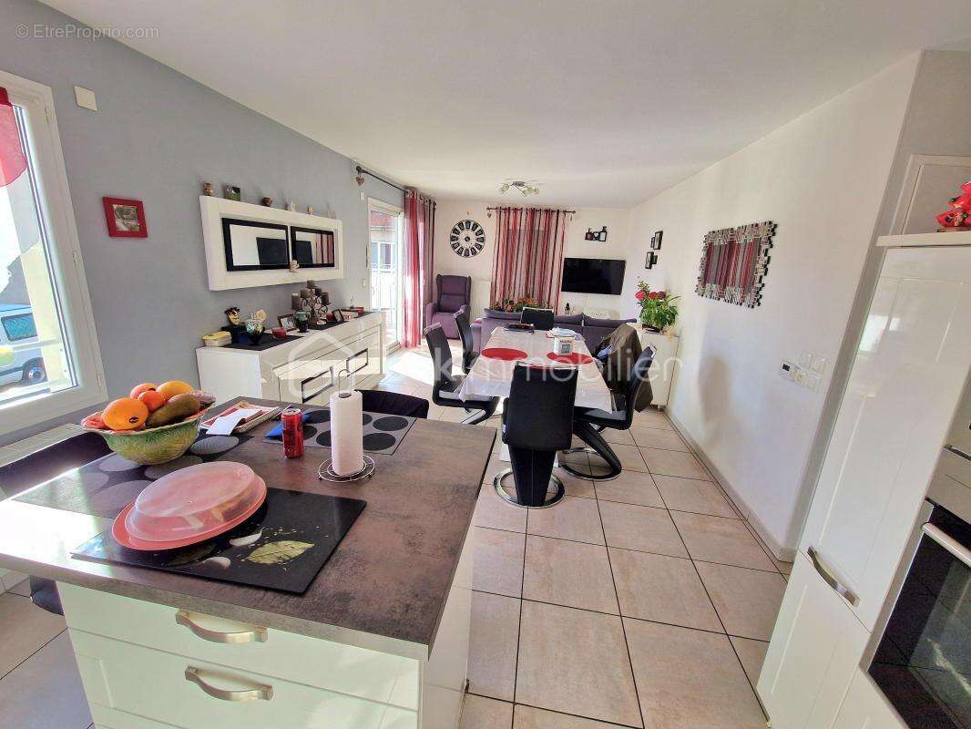 Appartement t3 76 m2 - photo 7