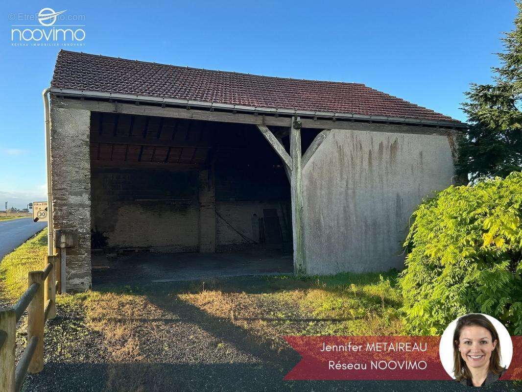 Maison à LA HAIE-FOUASSIERE