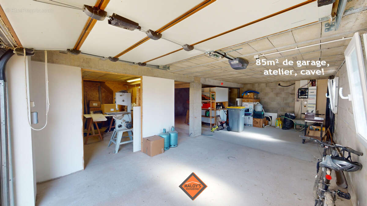 Maison à LE BOIS-D'OINGT