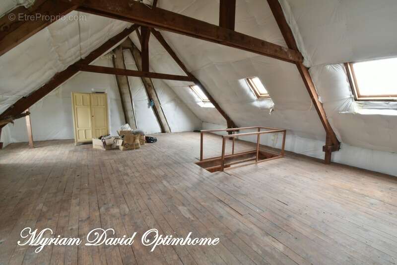 Maison à MUR-DE-BRETAGNE