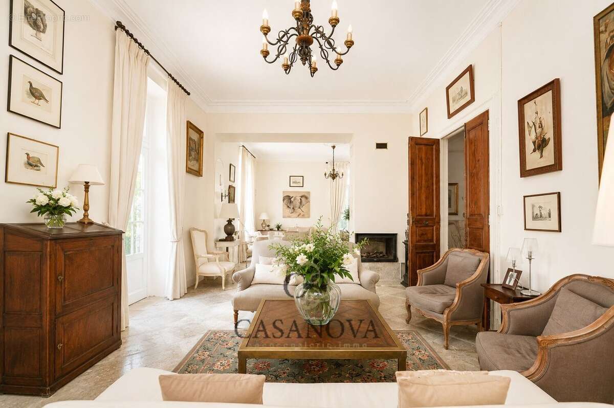 Maison à QUISSAC