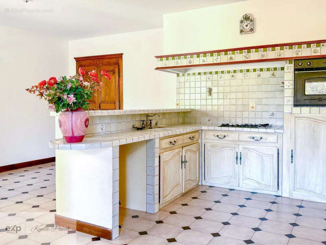 Maison à FORCALQUIER