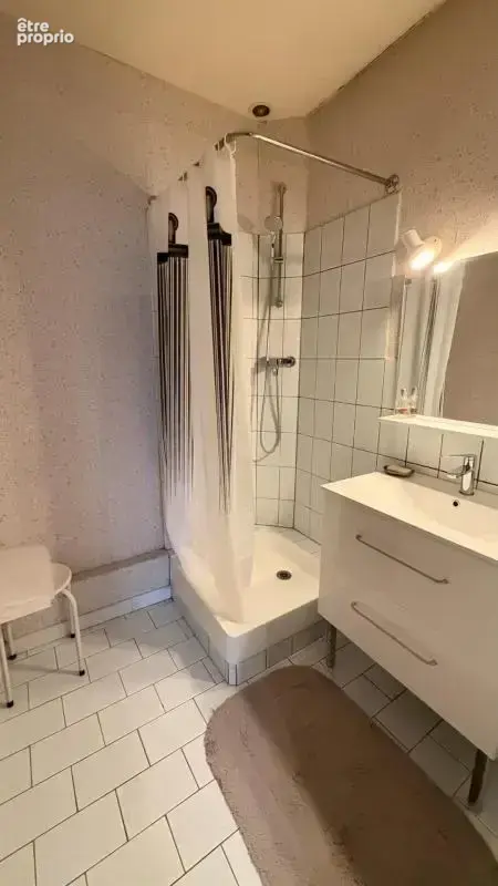 Emplacement de 1er choix pour cette maison de ville - photo 18
