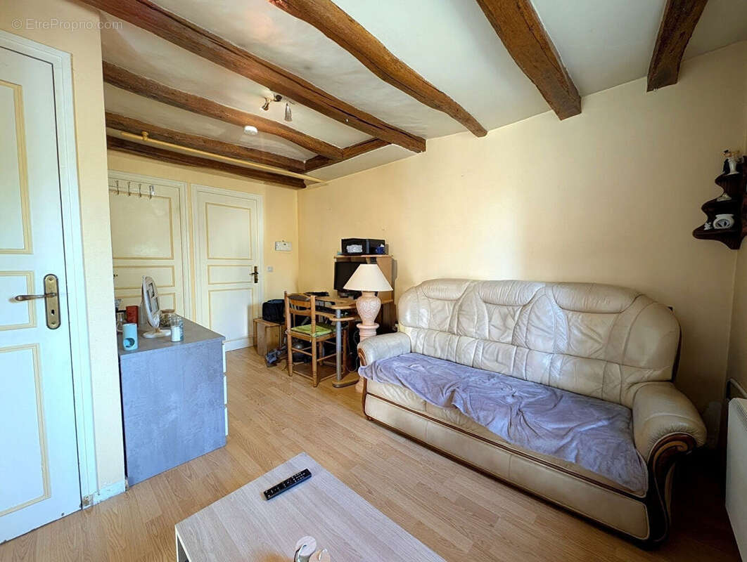 Maison à DOUE-LA-FONTAINE