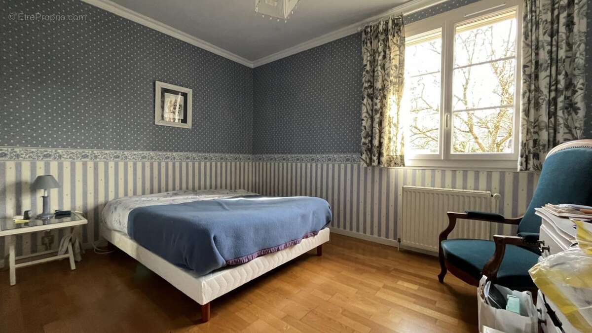 Maison à AUTUN