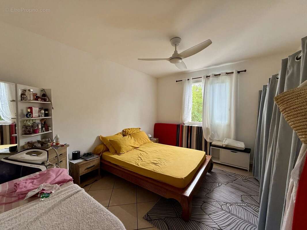 Appartement à L'ETANG-SALE