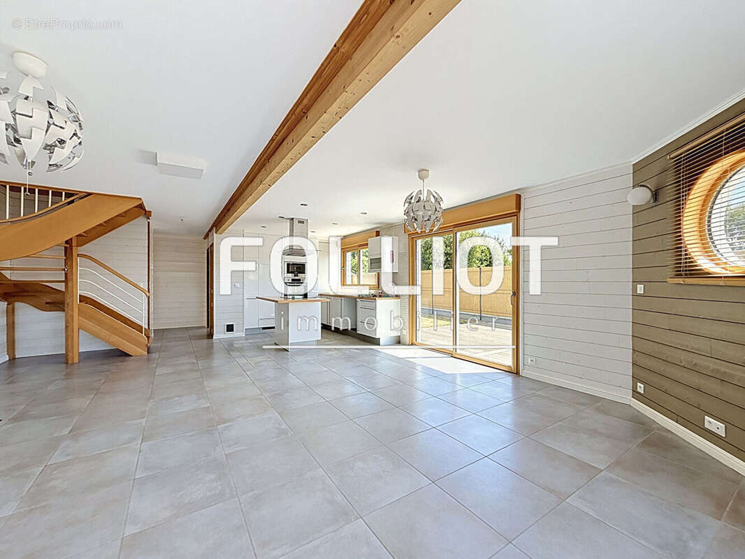 Maison récente 6 pièces à vendre à Donville-les-Bains - Réf 146988 - photo 14