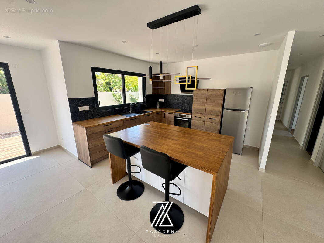 Vente Villa Plaissan T4 - photo 6