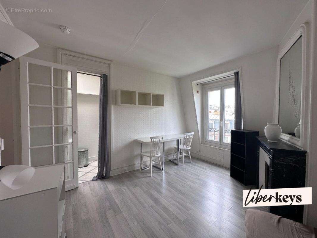 Studio 19m2 - Vue dégagée - Paris 15 - photo 2