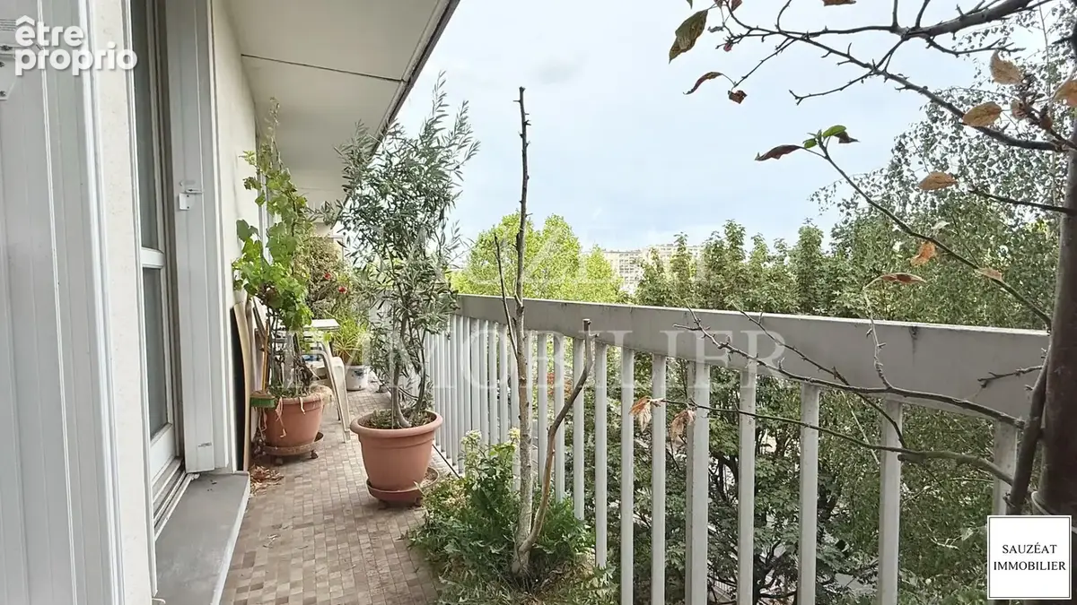 Maurice Arnoux - Appartement 4 pièces. - photo 11