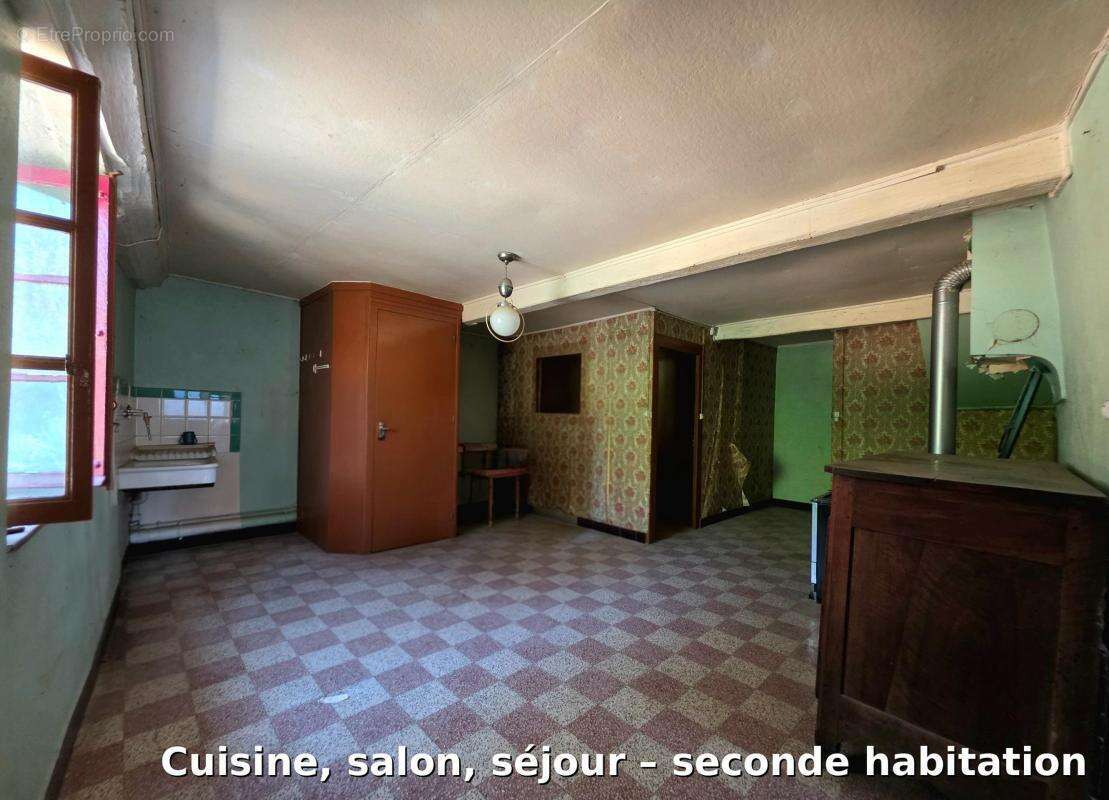 Maison à LE BOIS-D'OINGT