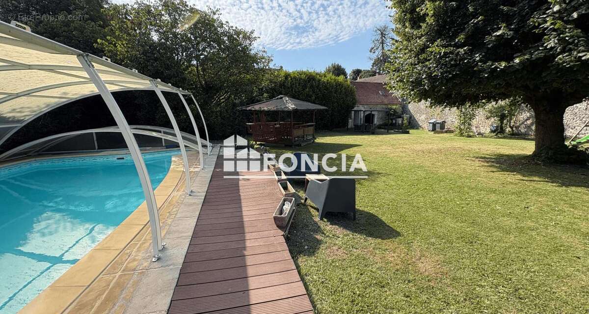Maison en pierre avec piscine - photo 17