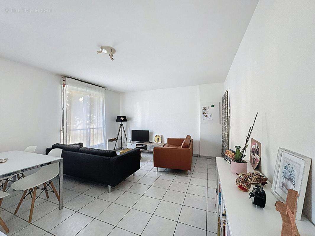 Appartement à IGNY