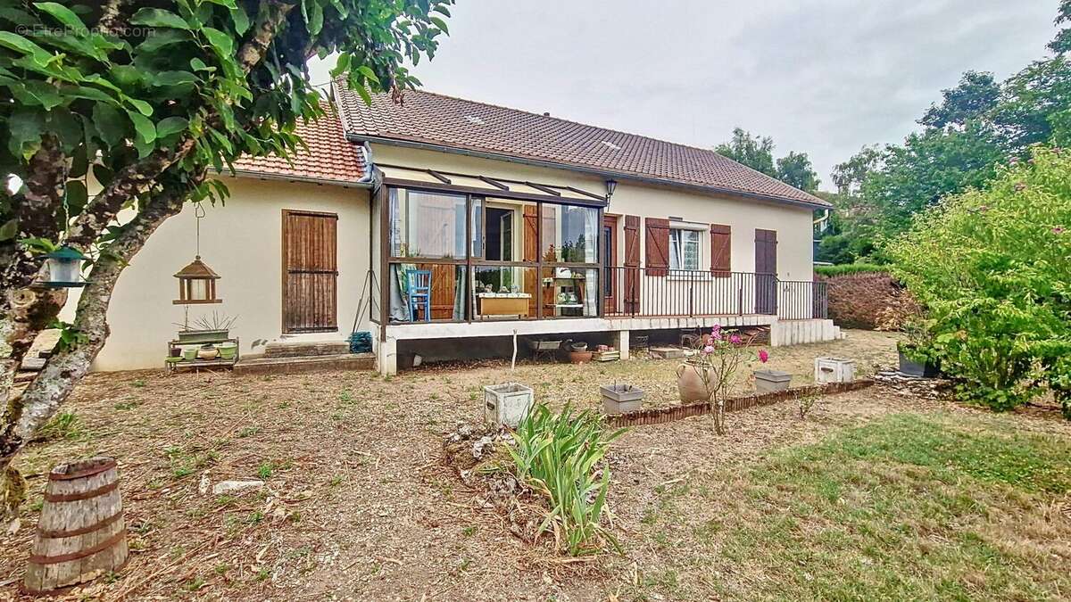 Maison à VINEUIL