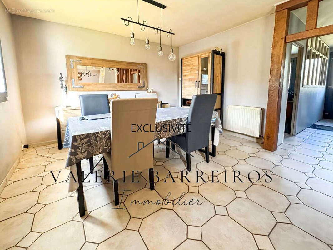 Maison à SOTTEVILLE-SOUS-LE-VAL