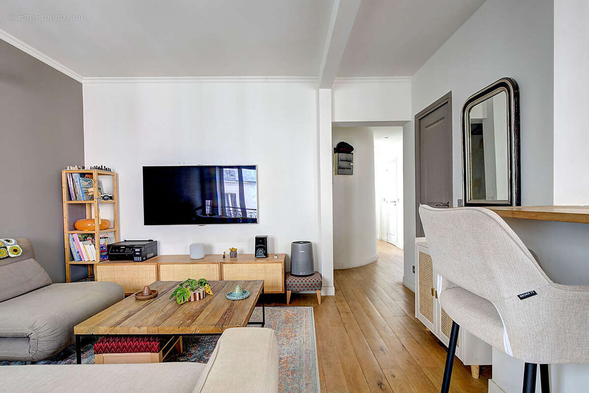 Appartement à PARIS-18E
